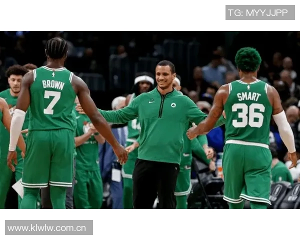 塞尔维亚教练点评绿军马祖拉：敢于批评核心却懂得把握分寸