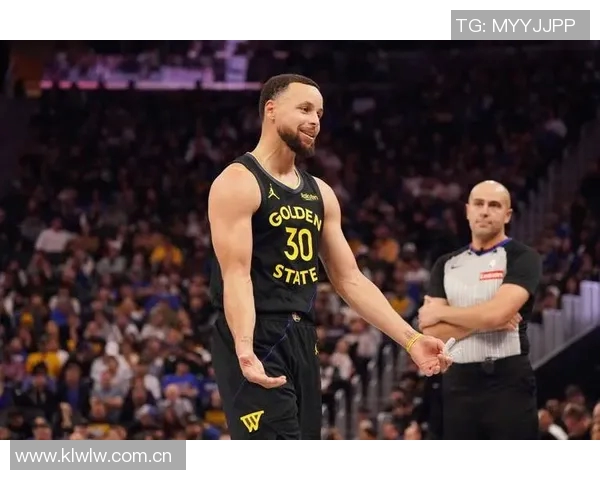 库里谈勇士进攻哲学受巴萨TikiTaka启发科尔的独特指导让球队焕发新生